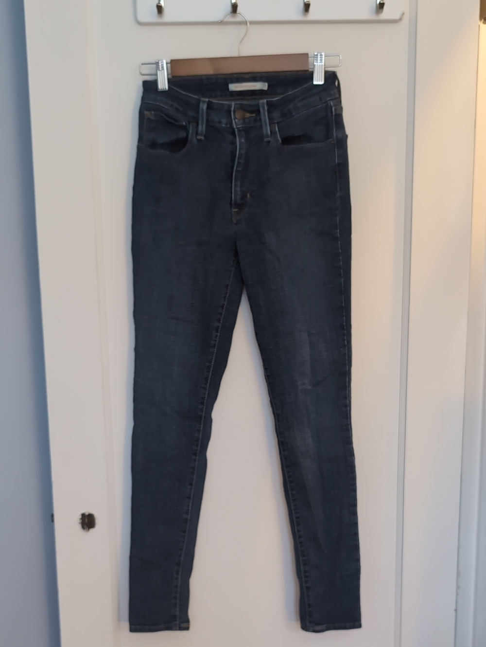 Levi's Dark Blue Women's High Rise 721 Skinny Jeans